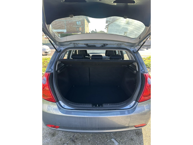 Kia Ceed - автомобили, коли, обяви за нови и употребявани 11