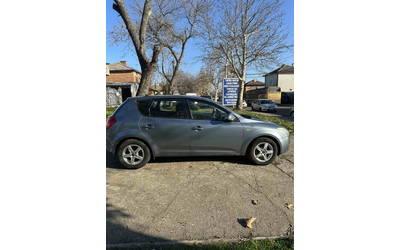 Kia Ceed - автомобили, коли, обяви за нови и употребявани 7