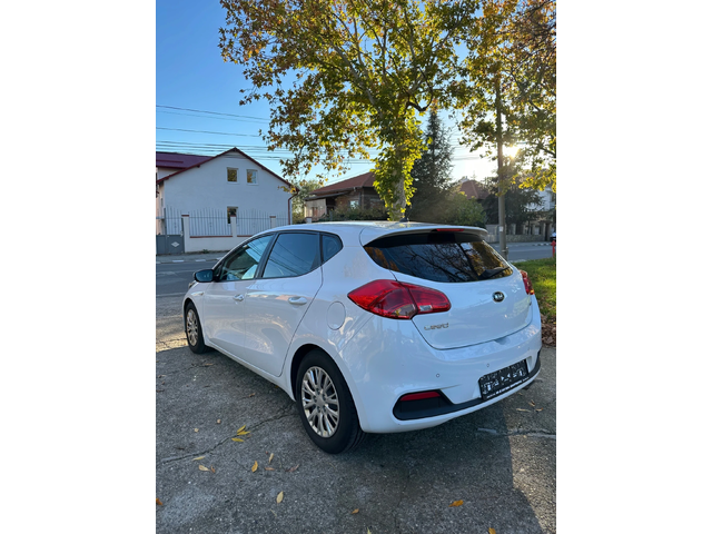 Kia Ceed 1.6 DIESEL AUSTRIA - автомобили, коли, обяви за нови и употребявани 6