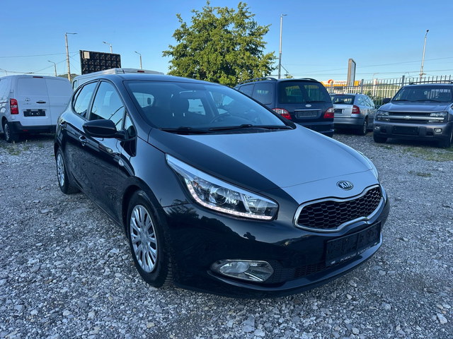 Kia Ceed 1.4CRDI 90kc FACE - автомобили, коли, обяви за нови и употребявани 0
