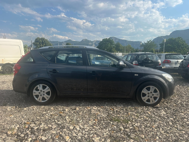Kia Ceed 1.6CRDI 90kc - автомобили, коли, обяви за нови и употребявани 1
