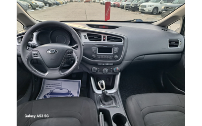 Kia Ceed 1, 4 I + gaz - автомобили, коли, обяви за нови и употребявани 12