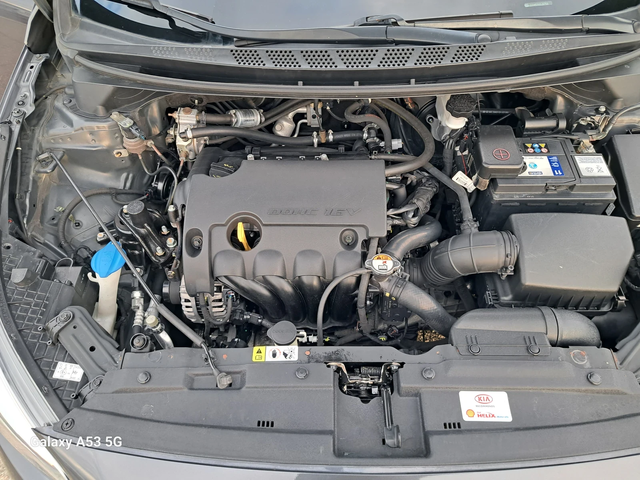 Kia Ceed 1, 4 I + gaz - автомобили, коли, обяви за нови и употребявани 15