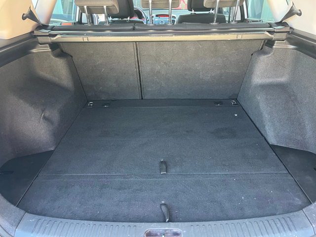 Kia Ceed 1.6 Diesel 115k.c - автомобили, коли, обяви за нови и употребявани 13