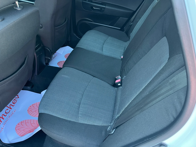 Kia Ceed 1.6 Diesel 115k.c - автомобили, коли, обяви за нови и употребявани 8