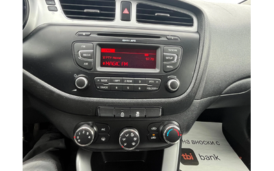 Kia Ceed 1.6 Diesel - автомобили, коли, обяви за нови и употребявани 10