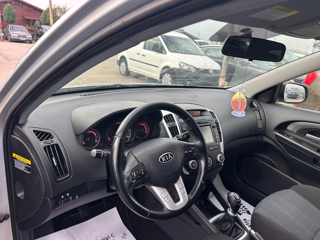 Kia Ceed 1.4i EURO 5 - автомобили, коли, обяви за нови и употребявани 10