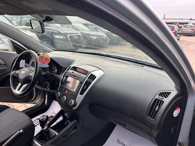 Kia Ceed 1.4i EURO 5 - автомобили, коли, обяви за нови и употребявани 11