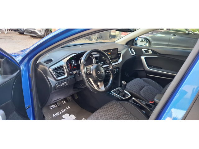 Kia Ceed 1.6 crdi 136 Hybrid 3.9л на 100!Blue Limedition - автомобили, коли, обяви за нови и употребявани 9