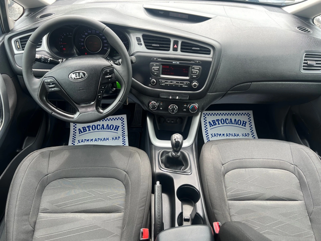 Kia Ceed 1.4GRDI-FACE-EVRO5B-6 СКОРОСТИ - автомобили, коли, обяви за нови и употребявани 10
