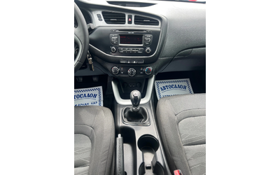 Kia Ceed 1.4GRDI-FACE-EVRO5B-6 СКОРОСТИ - автомобили, коли, обяви за нови и употребявани 11