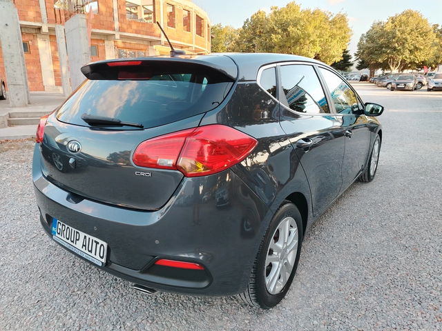 Kia Ceed 1.4CRDI-90к.с/НАВИГАЦИЯ/КАМЕРА/КОЖА/ПАНОРАМА!!! - автомобили, коли, обяви за нови и употребявани 6