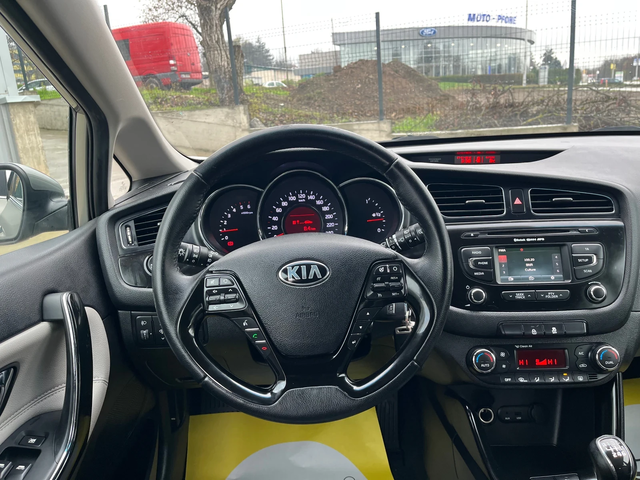 Kia Ceed 93хил км - автомобили, коли, обяви за нови и употребявани 8