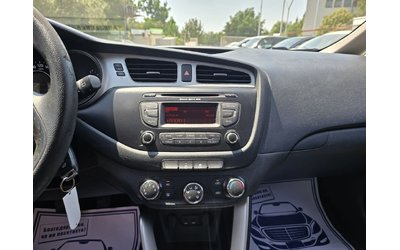 Kia Ceed 1.6crdi 110к.с Топ състояние - автомобили, коли, обяви за нови и употребявани 15