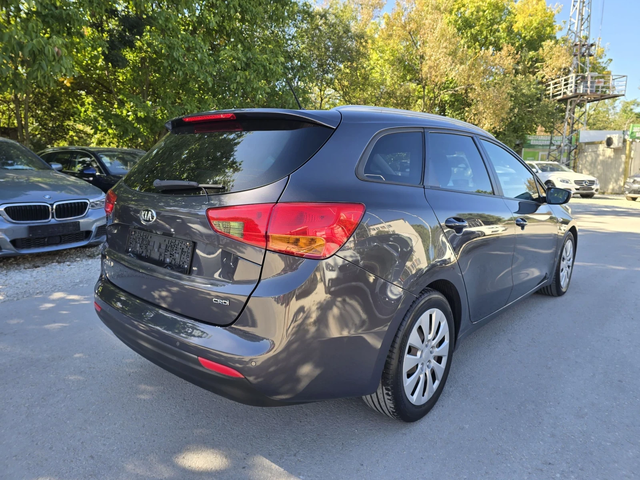 Kia Ceed 1.4crdi 90к.с Топ състояние - автомобили, коли, обяви за нови и употребявани 3