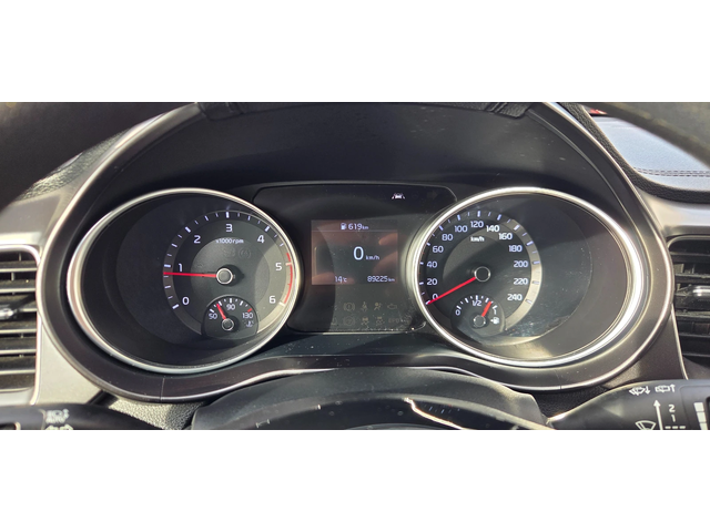 Kia Ceed 89 000km. 1.6 CRDi (115 Hp) - автомобили, коли, обяви за нови и употребявани 10