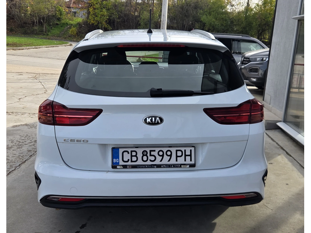 Kia Ceed 89 000km. 1.6 CRDi (115 Hp) - автомобили, коли, обяви за нови и употребявани 4