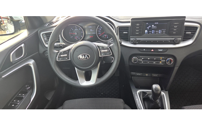 Kia Ceed 72 000km. 1.6 CRDi (115 Hp) - автомобили, коли, обяви за нови и употребявани 11