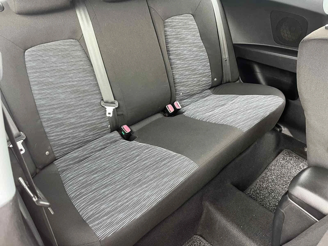 Kia Ceed 1.4I 109кс EURO 4 КЛИМАТИК - автомобили, коли, обяви за нови и употребявани 8