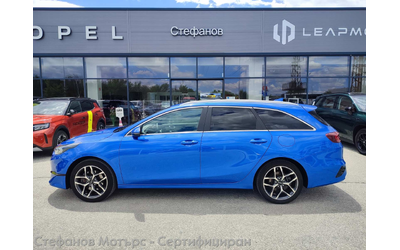 kia-ceed-4-vr-kombi-136k-s-mild-hybrid-dizel - 3