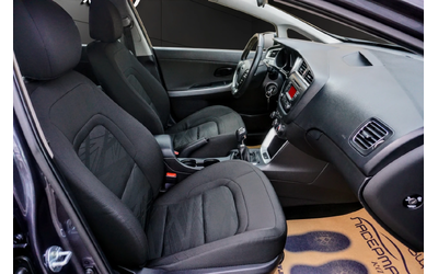 Kia Ceed 1.6CRDI ACTIVE - автомобили, коли, обяви за нови и употребявани 12