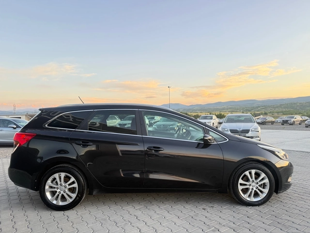 Kia Ceed 1.6 CRDI - автомобили, коли, обяви за нови и употребявани 3