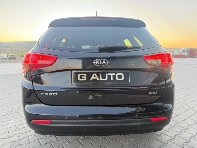 Kia Ceed 1.6 CRDI - автомобили, коли, обяви за нови и употребявани 5