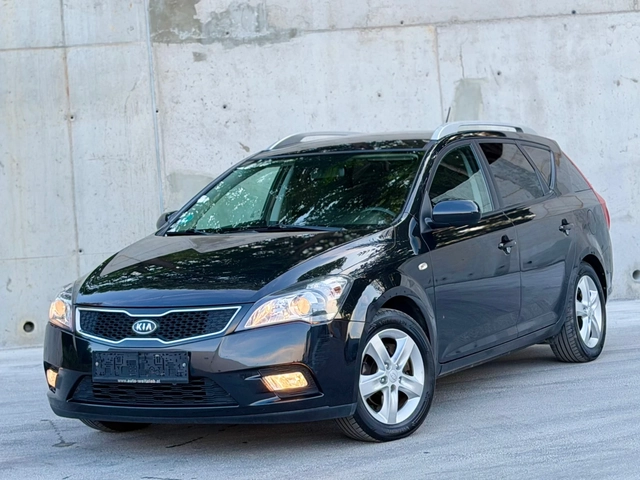 Kia Ceed 1.4i~90hp~FACELIFT~150000км!! - автомобили, коли, обяви за нови и употребявани 0