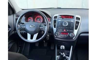 Kia Ceed 1.4i~90hp~FACELIFT~150000км!! - автомобили, коли, обяви за нови и употребявани 10