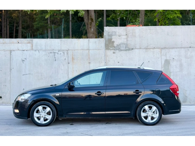 Kia Ceed 1.4i~90hp~FACELIFT~150000км!! - автомобили, коли, обяви за нови и употребявани 7