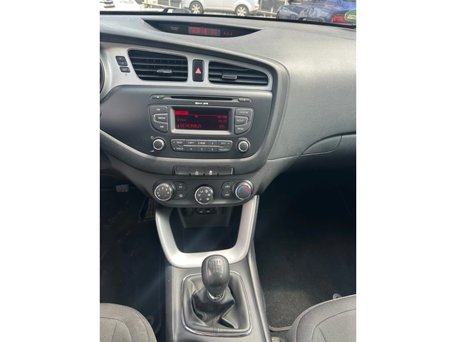 Kia Ceed ГЕРМАНИЯ - автомобили, коли, обяви за нови и употребявани 11