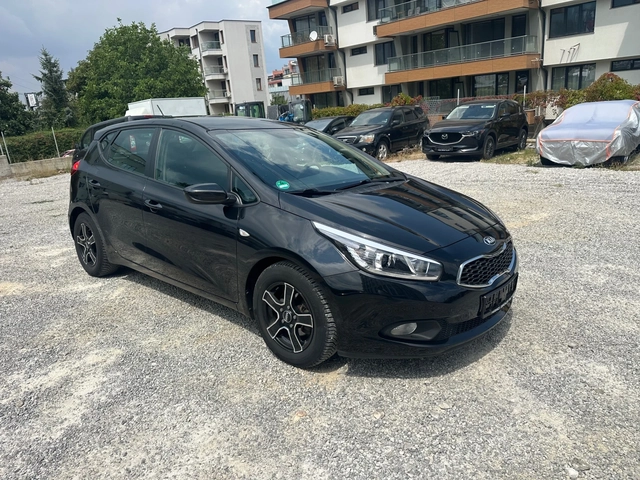 Kia Ceed ГЕРМАНИЯ - автомобили, коли, обяви за нови и употребявани 2