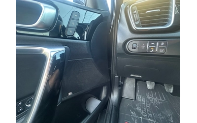Kia Ceed - автомобили, коли, обяви за нови и употребявани 15
