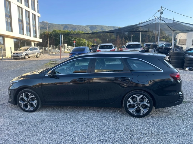 Kia Ceed - автомобили, коли, обяви за нови и употребявани 7