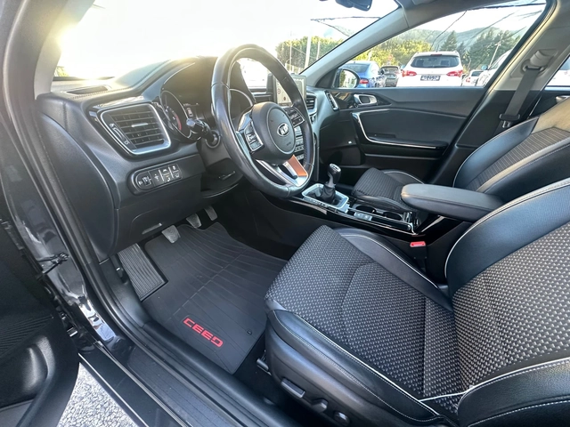 Kia Ceed - автомобили, коли, обяви за нови и употребявани 8