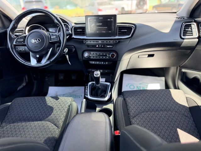 Kia Ceed 1.6CRDi-Vision-Лизинг през Уникредит по 150евро - автомобили, коли, обяви за нови и употребявани 11