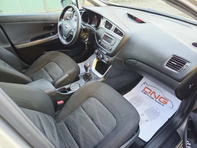 Kia Ceed 1, 600CRDI EURO5B - автомобили, коли, обяви за нови и употребявани 7