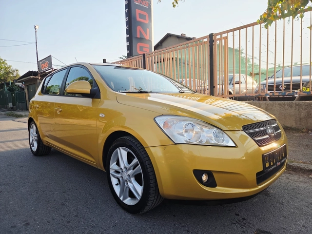 Kia Ceed 1, 600 EURO5 - автомобили, коли, обяви за нови и употребявани 0