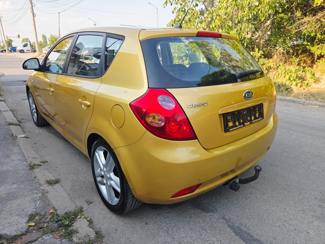 Kia Ceed 1, 600 EURO5 - автомобили, коли, обяви за нови и употребявани 4