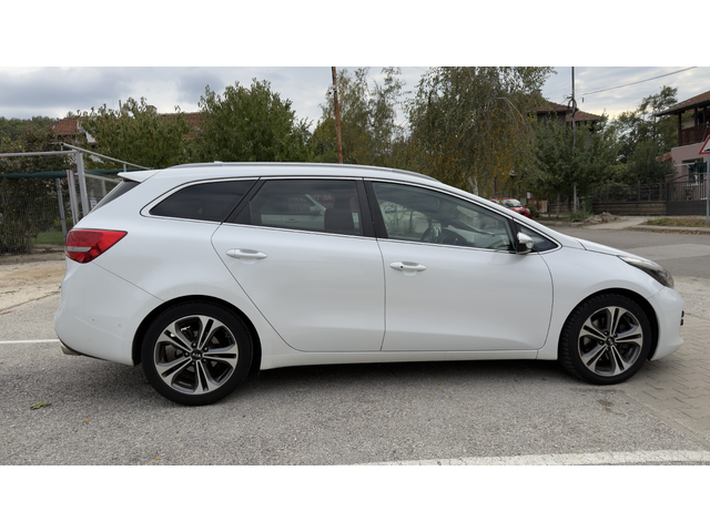 Kia Ceed GT Line - автомобили, коли, обяви за нови и употребявани 7