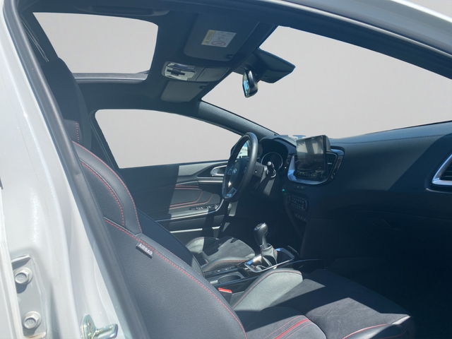 Kia CEED GT T-GDI 204 hp - автомобили, коли, обяви за нови и употребявани 13