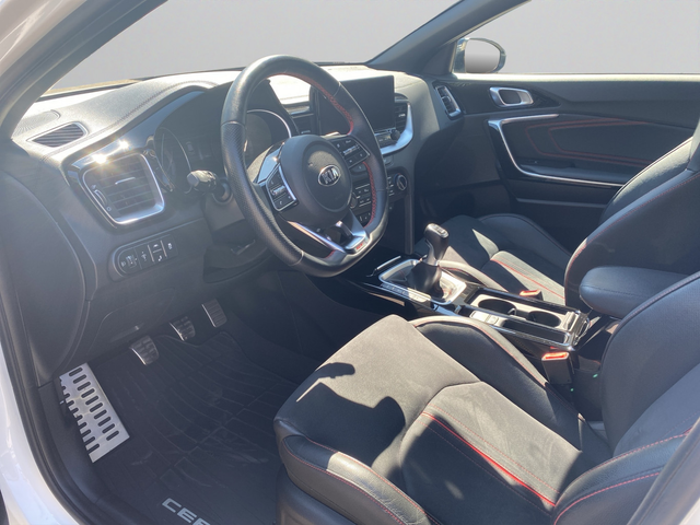 Kia CEED GT T-GDI 204 hp - автомобили, коли, обяви за нови и употребявани 9