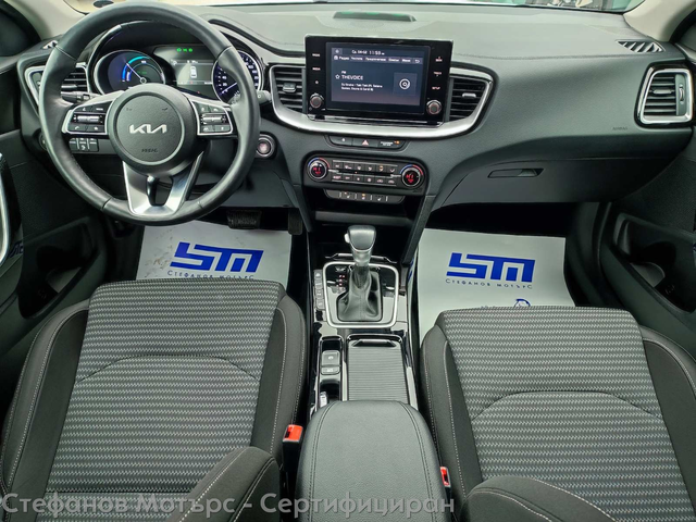 Kia Ceed SUV 141к.с. Plug-In Hybrid - автомобили, коли, обяви за нови и употребявани 10