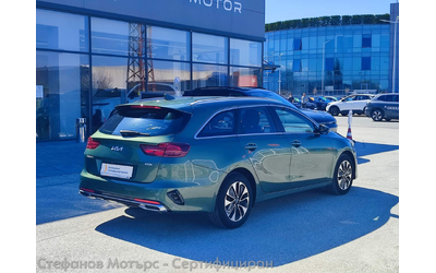 Kia Ceed SUV 141к.с. Plug-In Hybrid - автомобили, коли, обяви за нови и употребявани 5