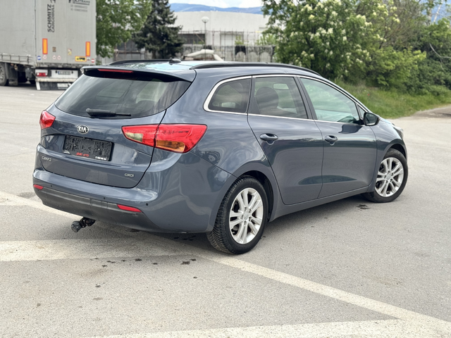 Kia Ceed ТОП ТОП - автомобили, коли, обяви за нови и употребявани 6