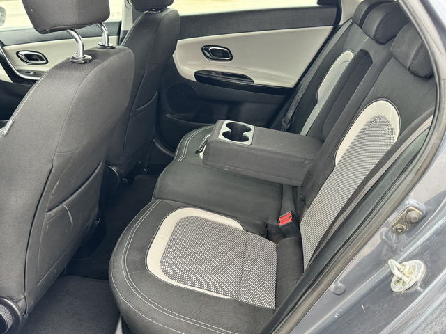 Kia Ceed ТОП ТОП - автомобили, коли, обяви за нови и употребявани 8
