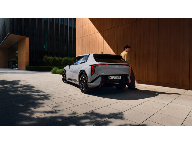 Kia EV4, 2026 г., 1 км, 0 к.с. - автомобили, коли, обяви за нови и употребявани 1
