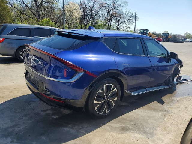 Kia EV6 0 Rear-wheel drive - автомобили, коли, обяви за нови и употребявани 2