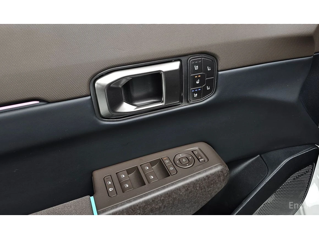 Kia EV6 EV4* LONG RANGE* 2WD* - автомобили, коли, обяви за нови и употребявани 13