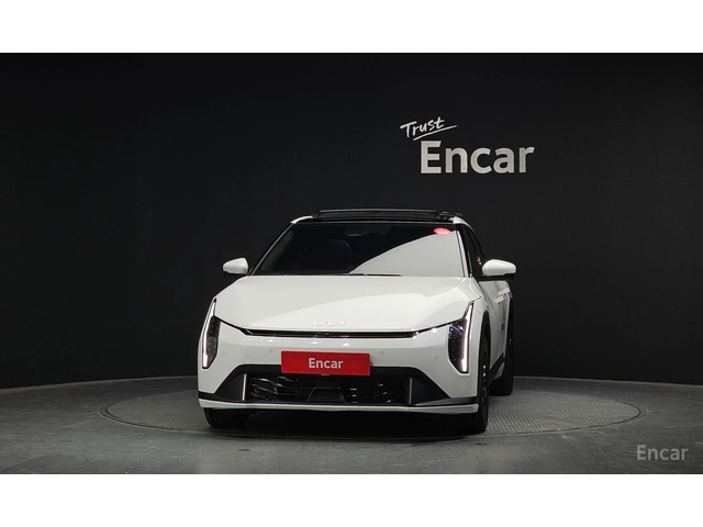 Kia EV6 EV4* LONG RANGE* 2WD* - автомобили, коли, обяви за нови и употребявани 2